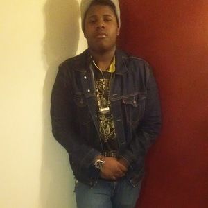 Meet your Posher, Xavier